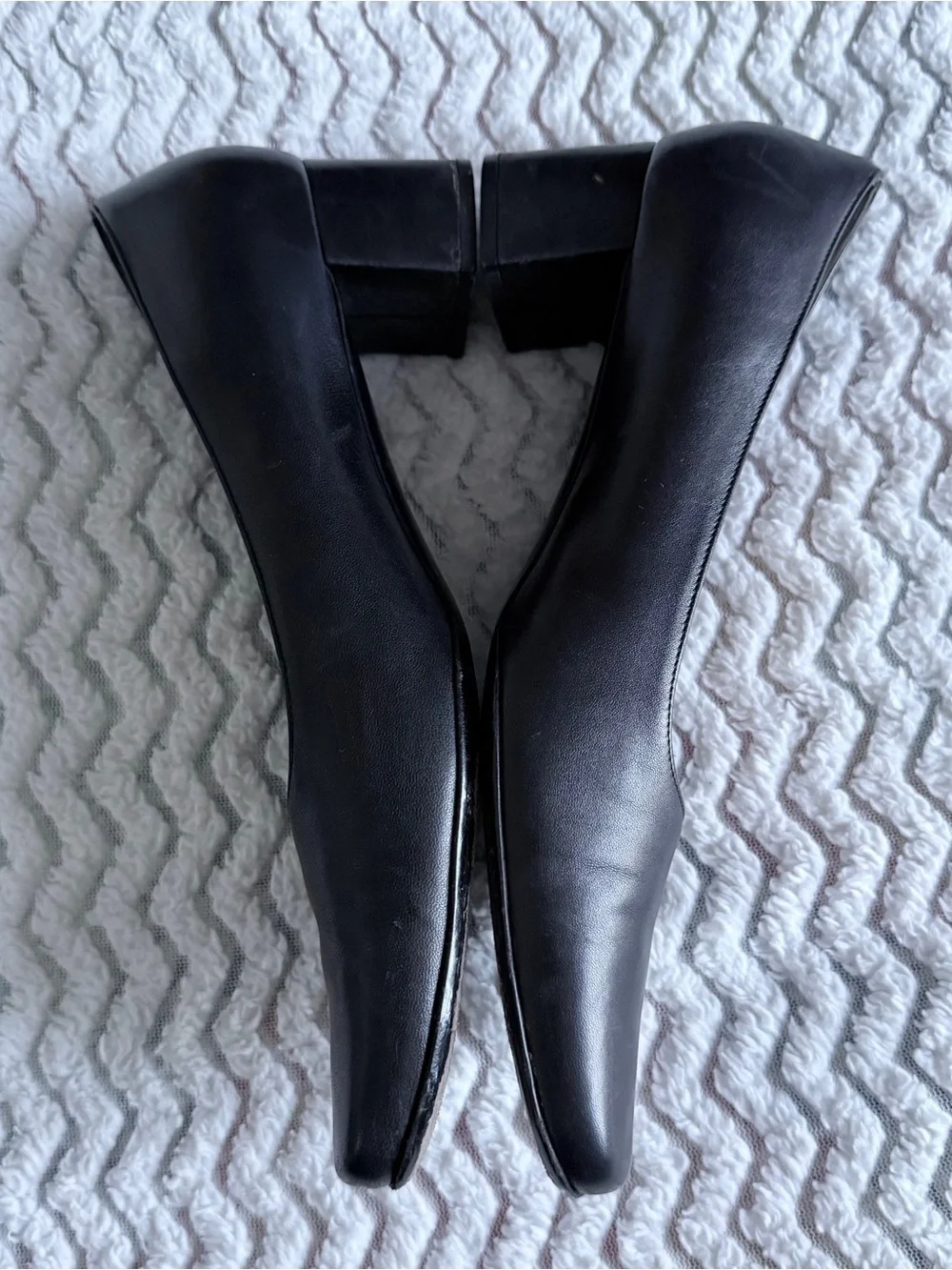 Salvatore Ferragamo Boutique Black Leather Square Toe Block Heels Shoes Sz 9B